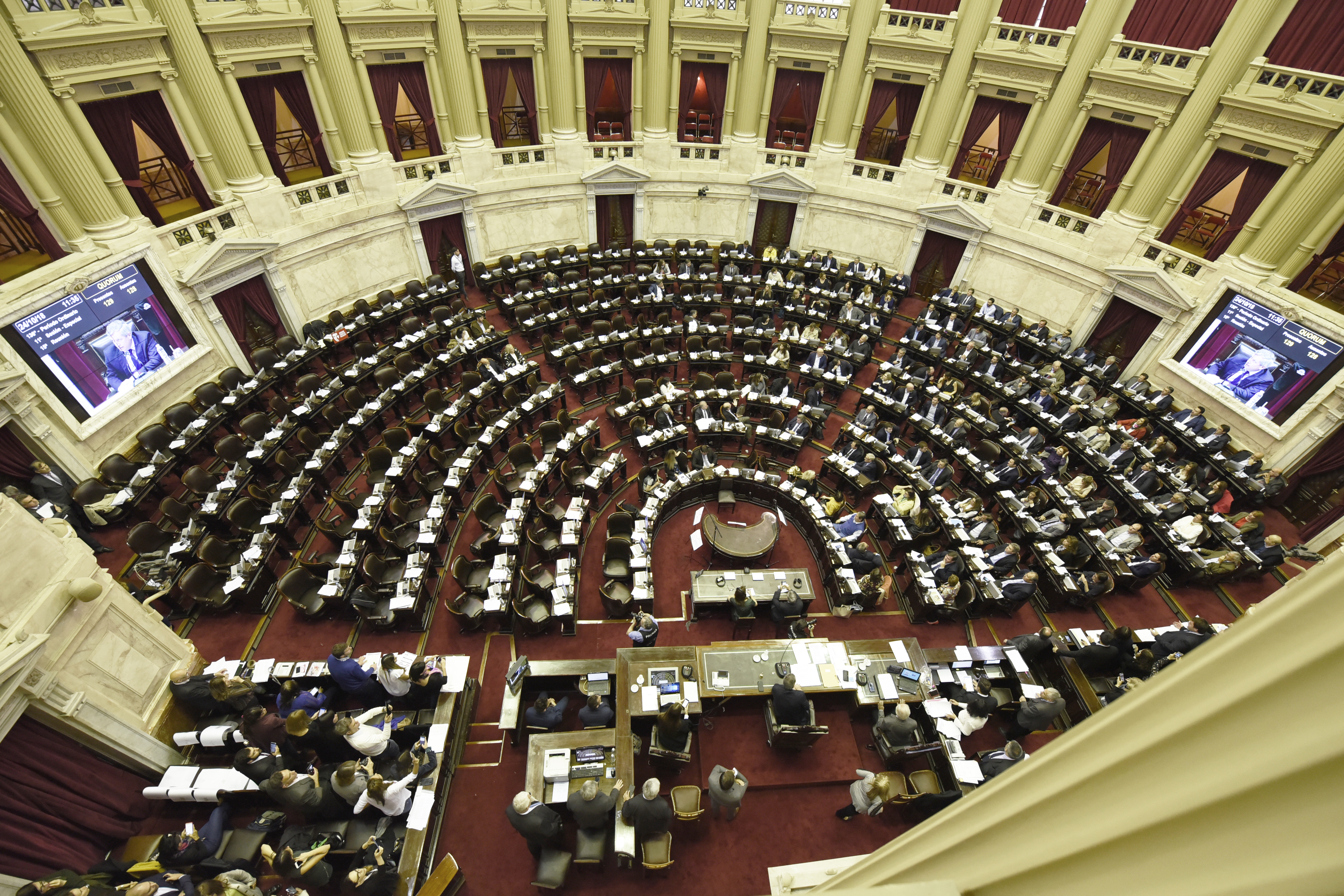 Galeria de imagenes de la noticia DIPUTADOS YA ENVIÓ AL SENADO EL PROYECTO DE PRESUPUESTO PARA EL 2019